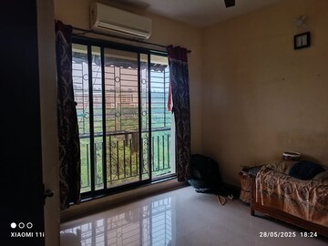 Room in 2 BHK Apartment at Suncity Shrushti, Seawoods – for Rent
