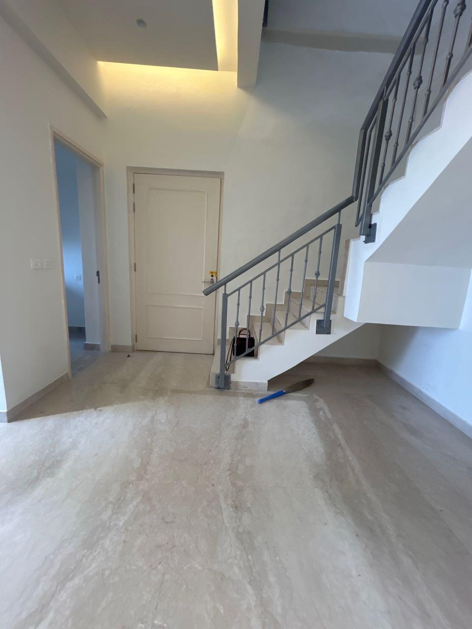 3 BHK + Pooja Room,Servant Room Apartment For Rent in Indiabulls Sky Forest