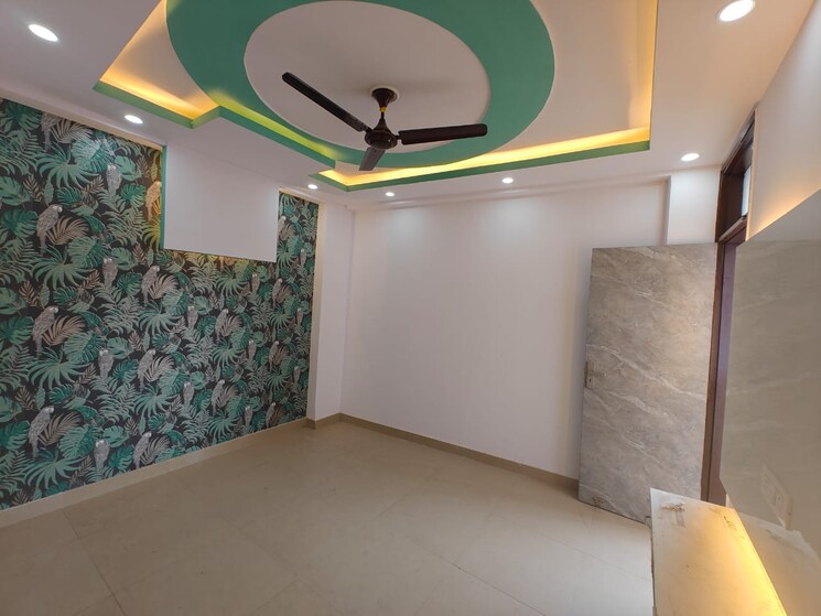 Bedroom, sector 73 1 Bedroom 580 Sq.Ft. Builder Floor In Sector 73 Noida 8746651