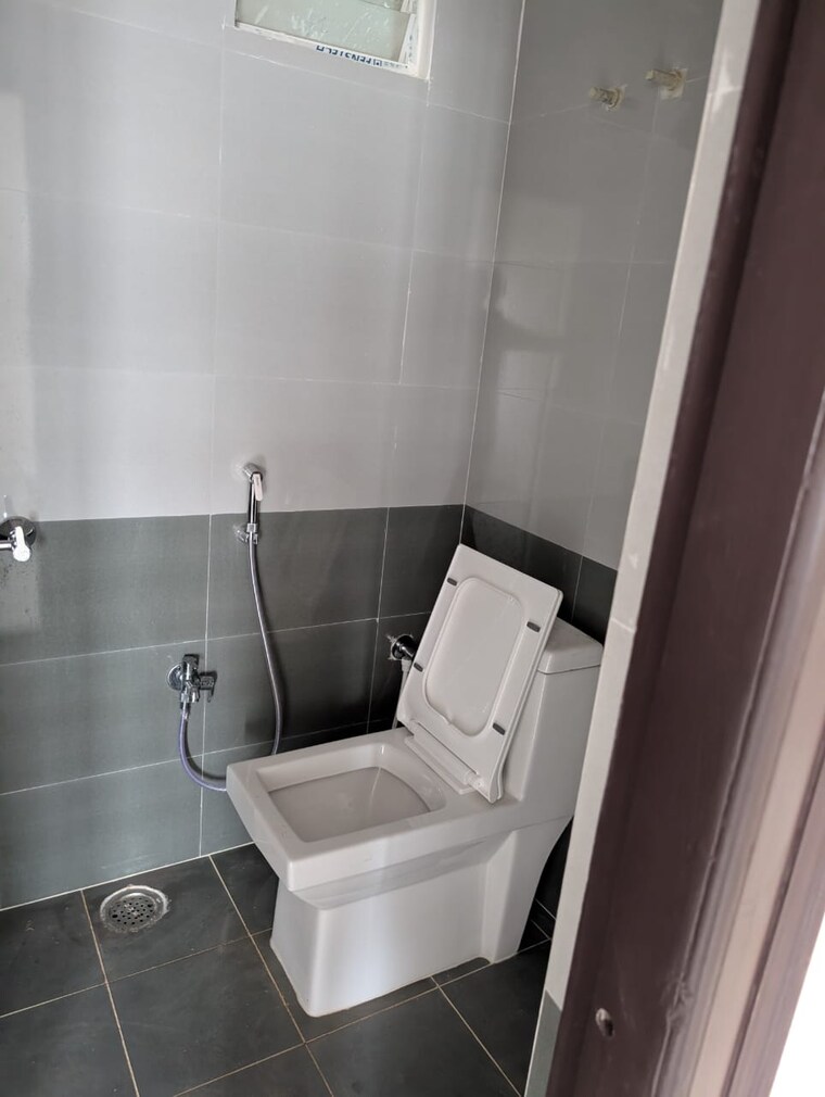 Bathroom, gajularamaram 2 Bedroom 1150 Sq.Ft. Apartment In Gajularamaram Hyderabad 8746685