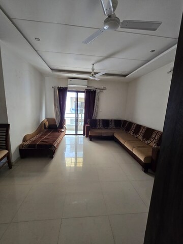 Living Room in 3 BHK Apartment at Harni – for Rent