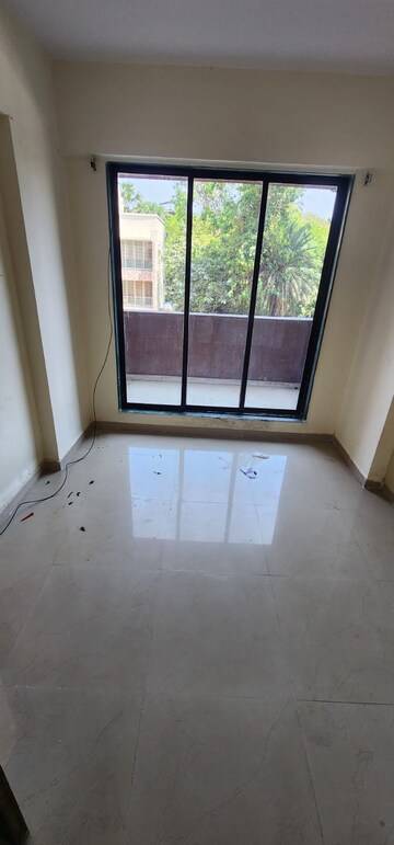 Room in 1 BHK Apartment at Shah And Daswani Kashidham Apartment, Virar West – for Sale