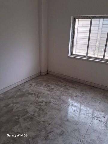 Room in 2 BHK Apartment at South Dum Dum – for Sale