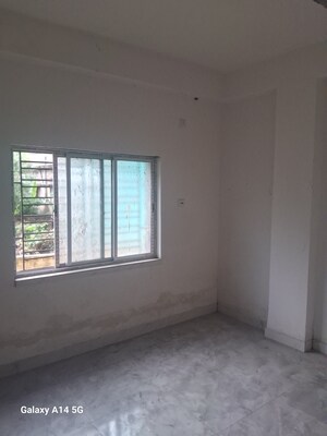 Room in 2 BHK Apartment at South Dum Dum – for Sale