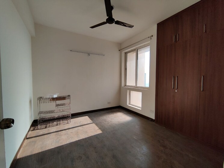 Room, jaypee-greens-kosmos 2 Bedroom 945 Sq.Ft. Apartment In Sector 134 Noida 8746876