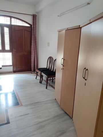 Room in 6+ BHK Independent House at RWA Apartments Sector 19, Sector 19 – for Sale