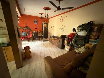 Room in 3 BHK Apartment at Tilak Nagar – for Rent