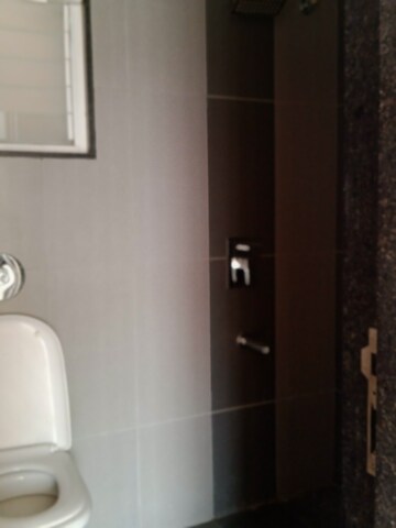 Bathroom in 2.5 BHK Apartment at Yashwin Orizzonte, Kharadi – for Rent