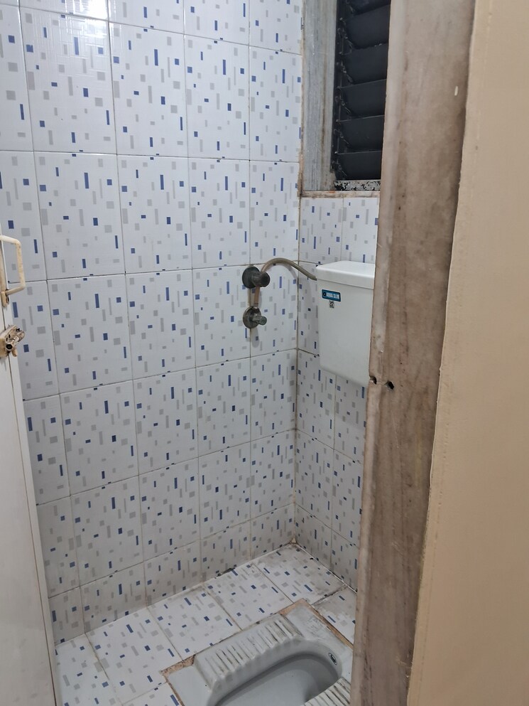 Bathroom, athshree-chs 1 Bedroom 700 Sq.Ft. Apartment In Kopar Khairane Navi Mumbai 8746906