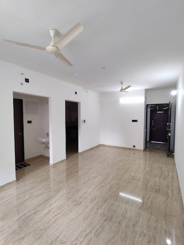 Room in 2 BHK Apartment at VTP Beaumonde, Kharadi – for Rent