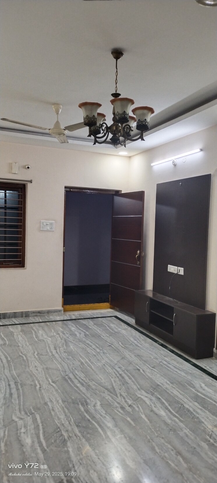 Living Room, pavani-laxmi-nivas 3 Bedroom 1800 Sq.Ft. Apartment In Madhapur Hyderabad 8746909