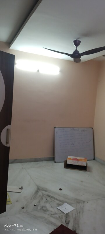 Room in 3 BHK Apartment at Pavani Laxmi Nivas, Madhapur – for Rent