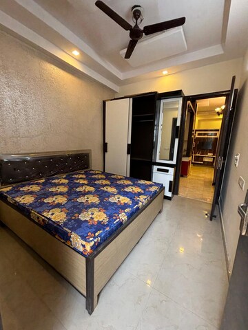 1 BHK Builder Floor For Rent in Niti Khand Iii