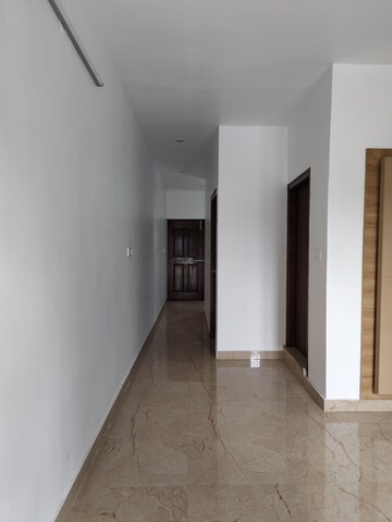 Building Lobby in 1 BHK Builder Floor at Halasuru – for Rent