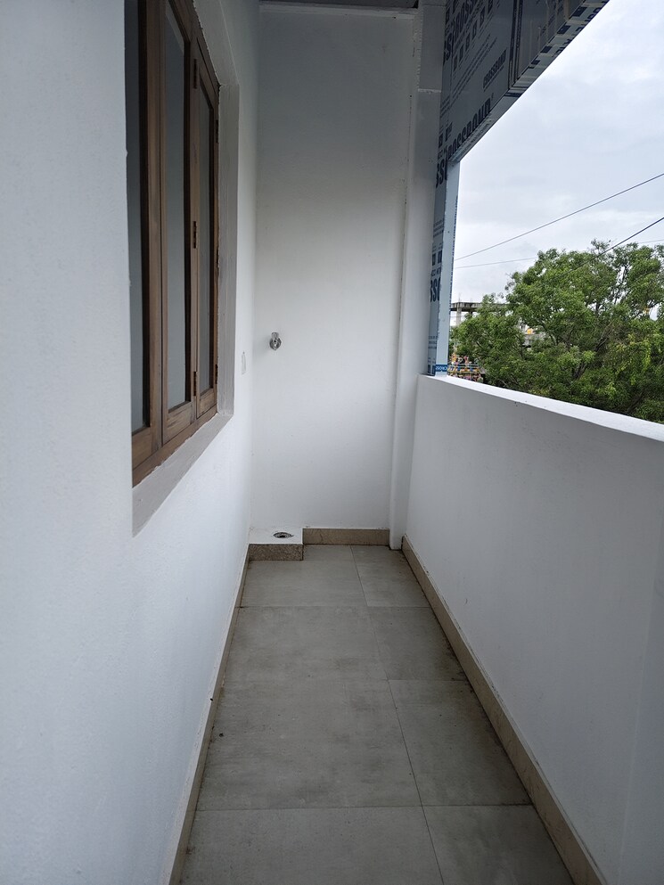 Balcony, halasuru 1 Bedroom 550 Sq.Ft. Builder Floor In Halasuru Bangalore 8746978