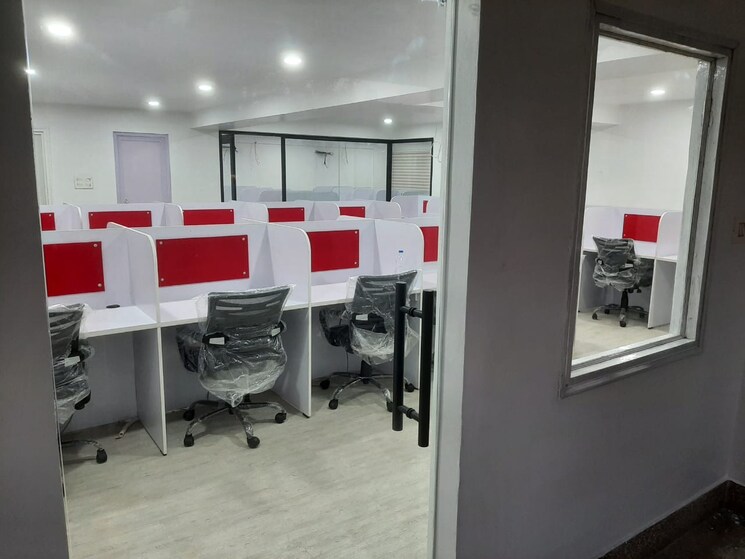 Team Area, lahurabir Commercial Office Space 1200 Sq.Ft. In Lahurabir Varanasi 8442639