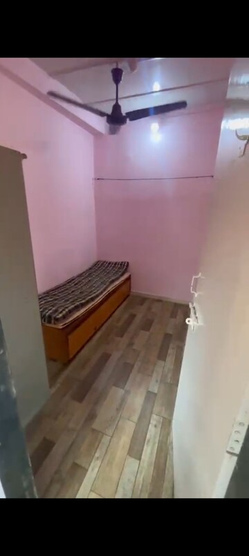 Bedroom in 1 BHK Apartment at Bandra West – for Rent