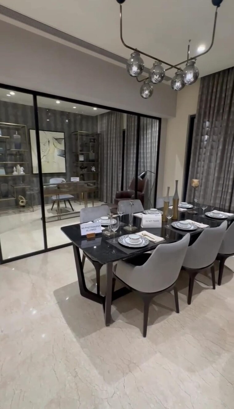 Master Bedroom, kalpataru-parkcity 3 Bedroom 1353 Sq.Ft. Apartment In Kolshet Road Thane 8747003