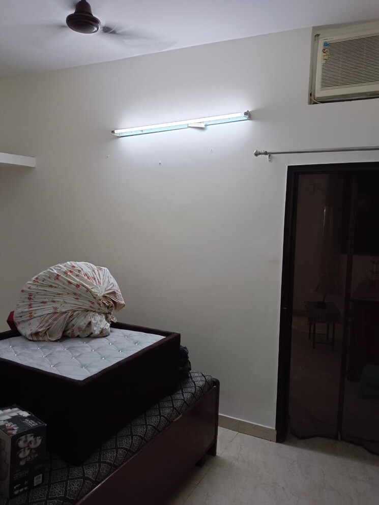 Bedroom, lajpat nagar 4 2 Bedroom 1100 Sq.Ft. Builder Floor In Lajpat Nagar 4 Delhi 8746986