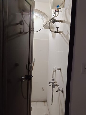 Bathroom in 2 BHK Builder Floor at Lajpat Nagar 4 – for Rent