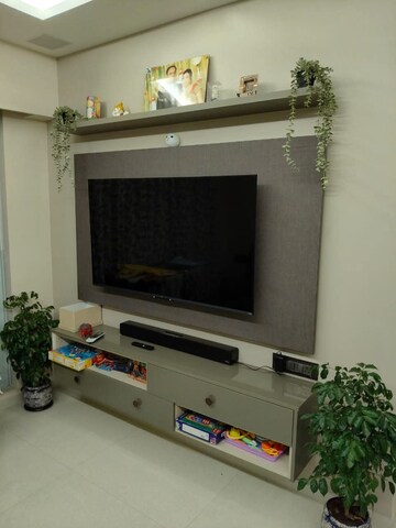 Furnished Amenities in 1 BHK Apartment at One India Tower, Mazgaon – for Sale