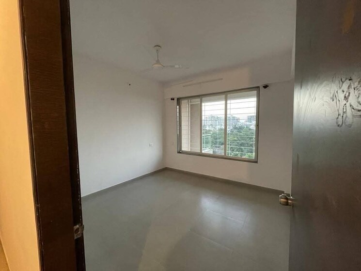 Room, kunal-icon 2 Bedroom 1044 Sq.Ft. Apartment In Pimple Saudagar Pune 8747031