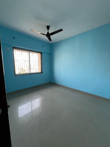 Room in 1 BHK Apartment at Vihang Valley Phase 2, Kasarvadavali – for Rent