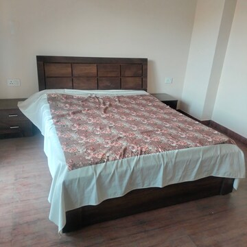 3.5 BHK Independent House For Rent in Malhan View Apartments, JakhaN-Rajpur Road