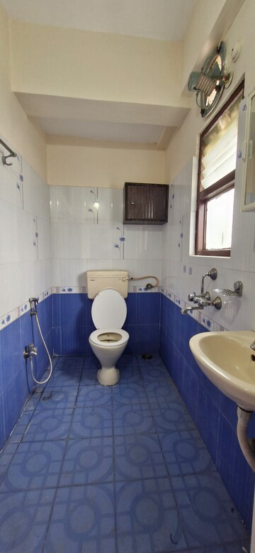 Bathroom in 3 BHK Builder Floor at Kondapur – for Rent