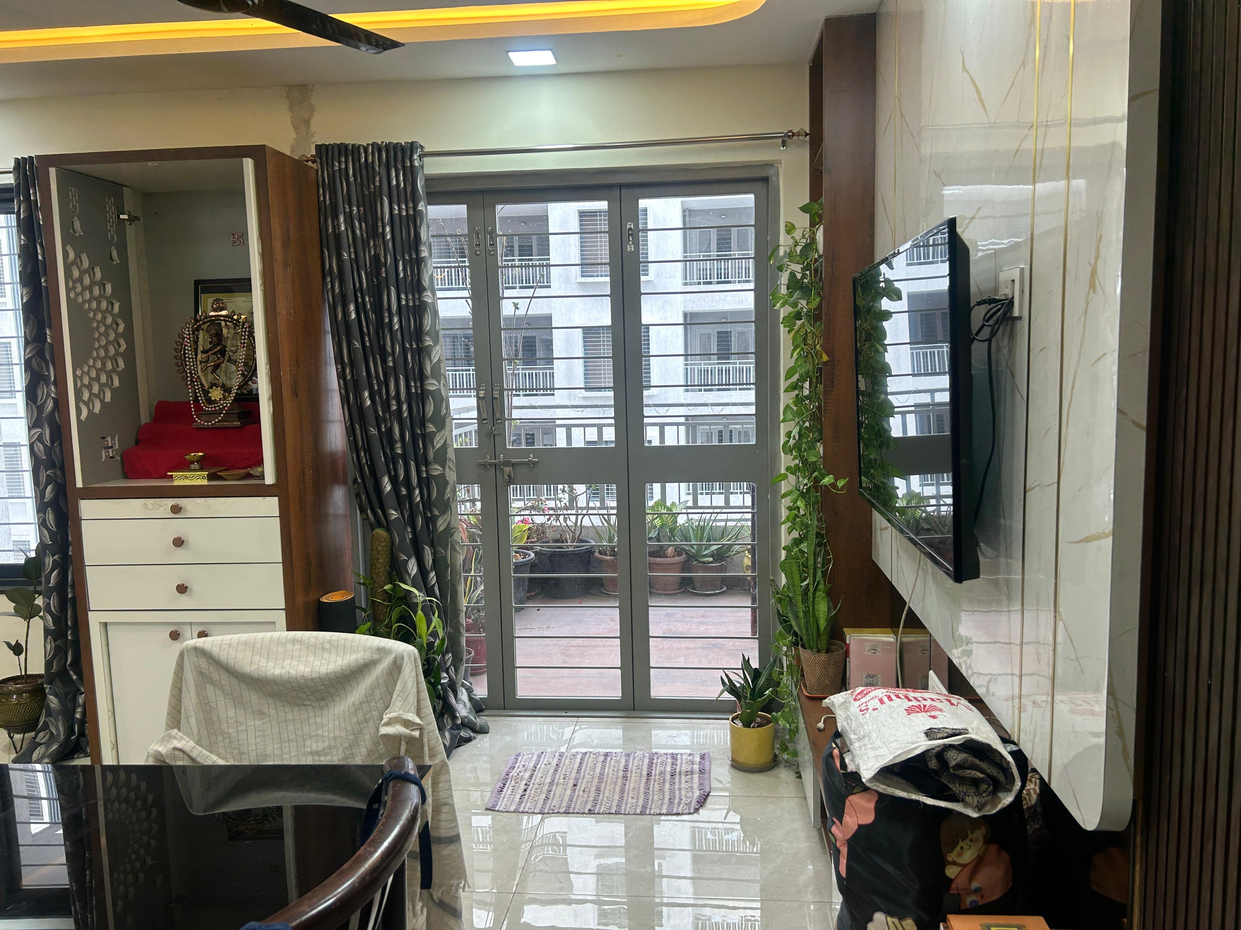 2 BHK Apartment For Rent in GK Rose Icon