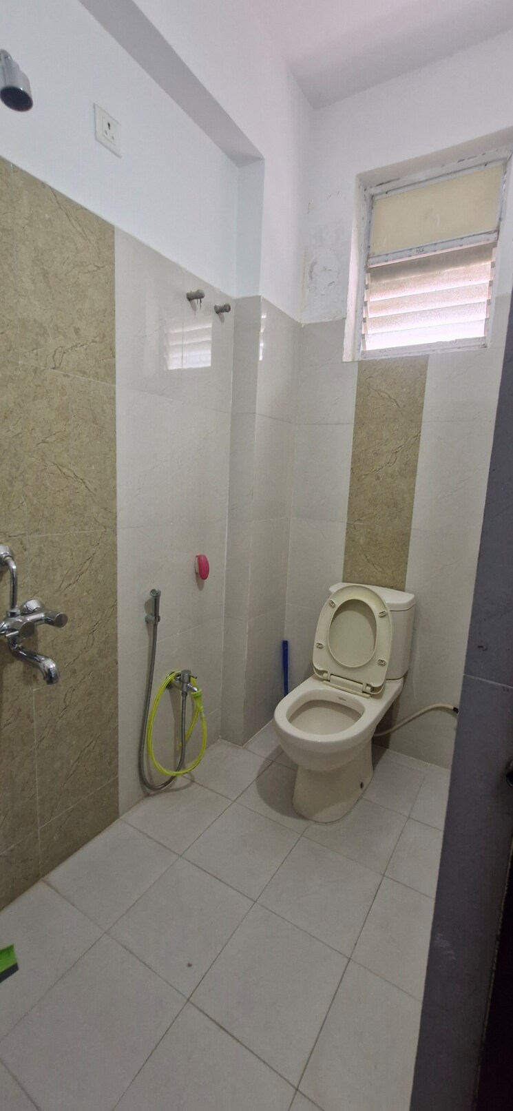 Bathroom, kondapur 3 Bedroom 1810 Sq.Ft. Builder Floor In Kondapur Hyderabad 8747064