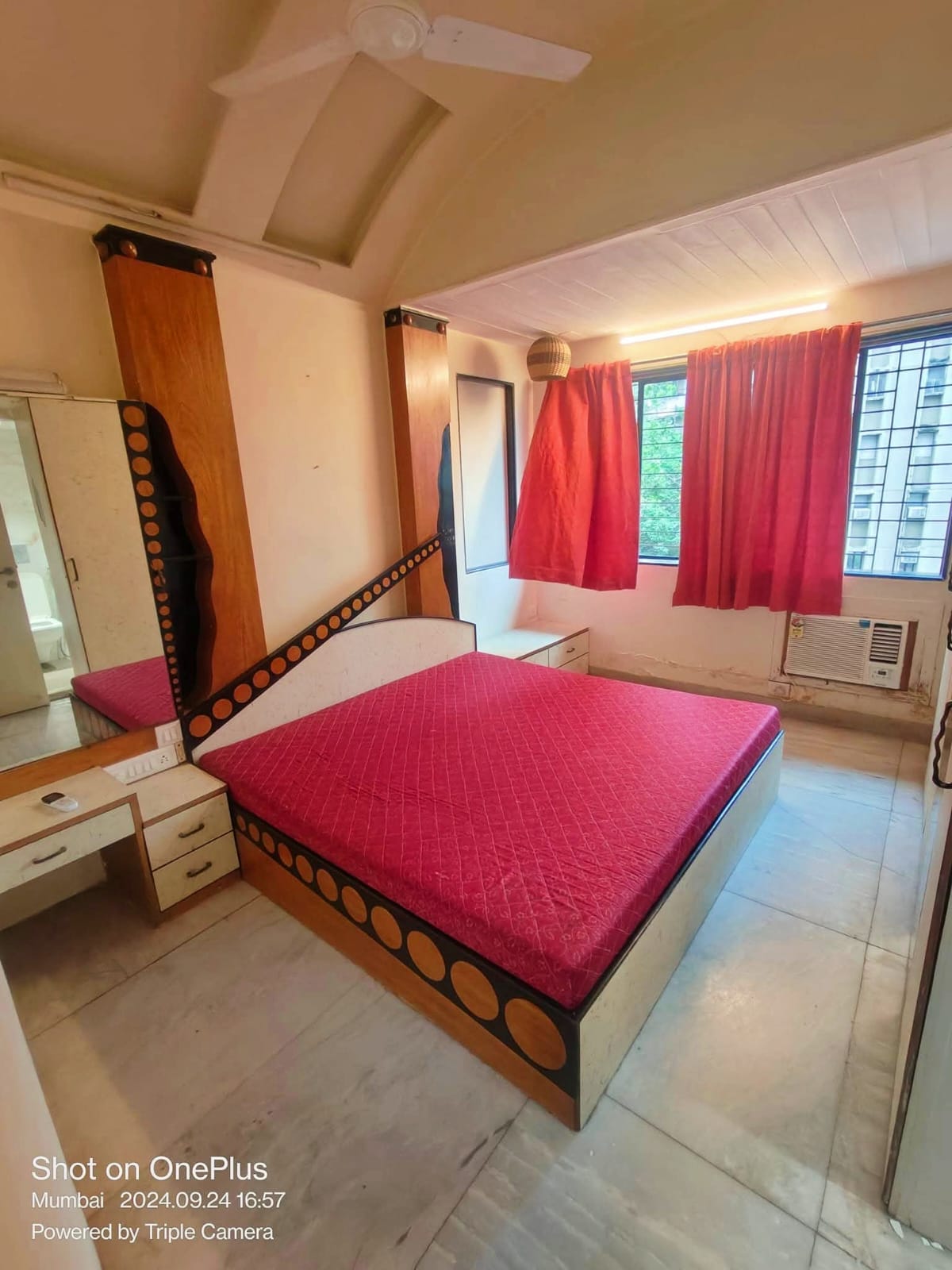 1 BHK + Study Room Apartment For Rent in Hill View Near Band Stand