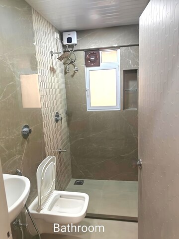 Bathroom in 1 BHK Apartment at Bandra West – for Rent