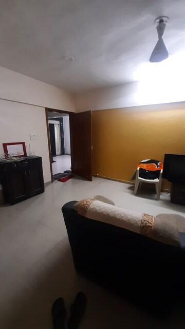 Bedroom in 3 BHK Apartment at Sai Saheb, Pimple Saudagar – for Rent