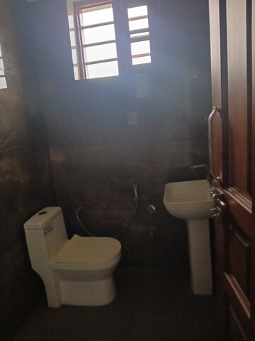 Furnished Amenities in 3 BHK Builder Floor at Sector 3 – for Rent