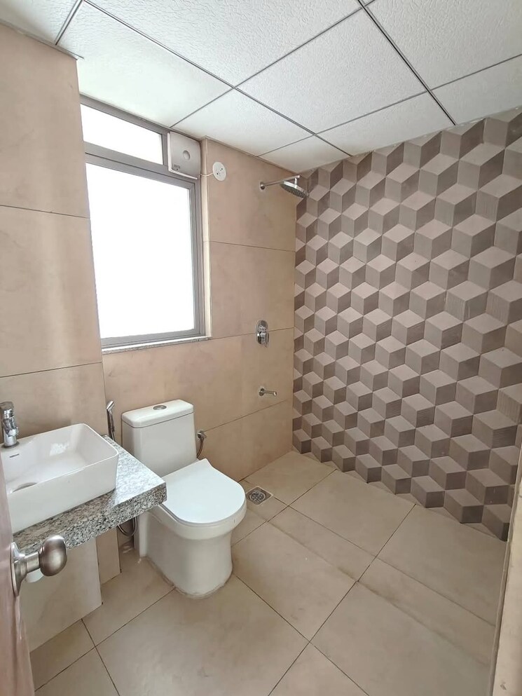 Bathroom, kalpataru-immensa 3 Bedroom 906 Sq.Ft. Apartment In Kolshet Road Thane 8747172