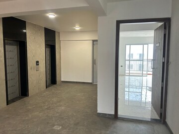 Room in 2.5 BHK Apartment at Unique K Ville, Ravet – for Rent