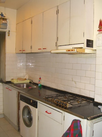 Kitchen in 3 BHK Apartment at Juhu – for Rent