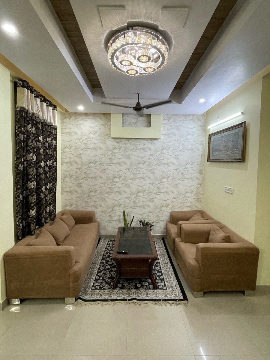 3 BHK Apartment For Sale in Devi Nagar