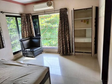 Living Room in 3 BHK Apartment at Vasant Vihar – for Rent