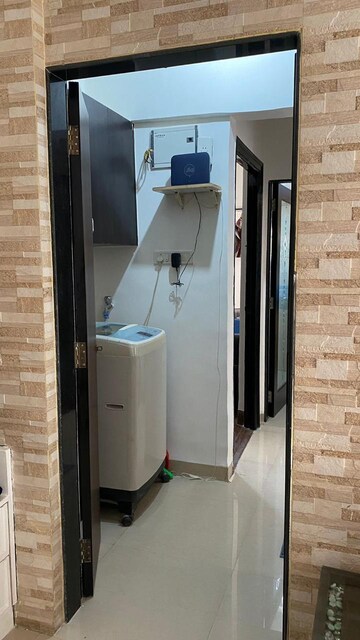 Bathroom in 1.5 BHK Apartment at Raheja Skylark Apartment, Bandra West – for Rent