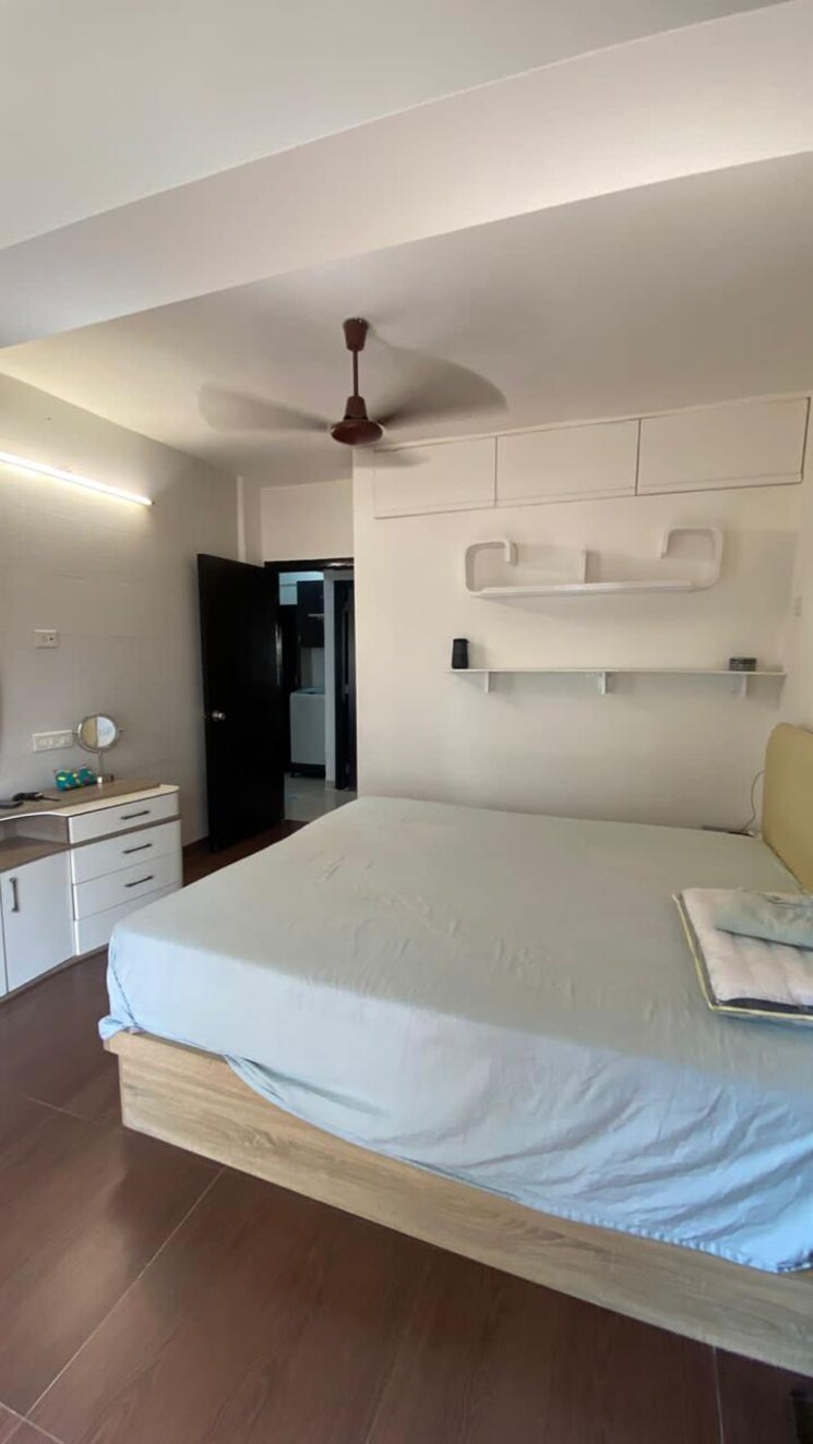 Bedroom, raheja-skylark-apartment 1.5 Bedroom 600 Sq.Ft. Apartment In Bandra West Mumbai 8747251