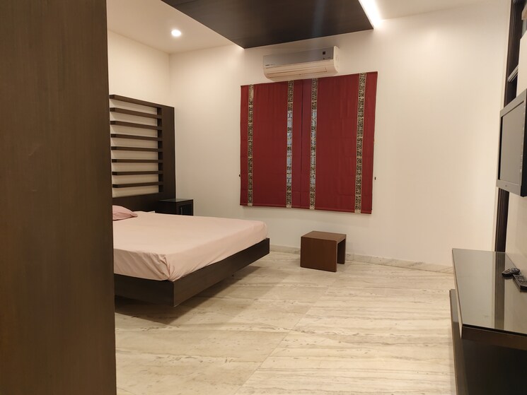 Room, domlur 2 Bedroom 1600 Sq.Ft. Apartment In Domlur Bangalore 8747260