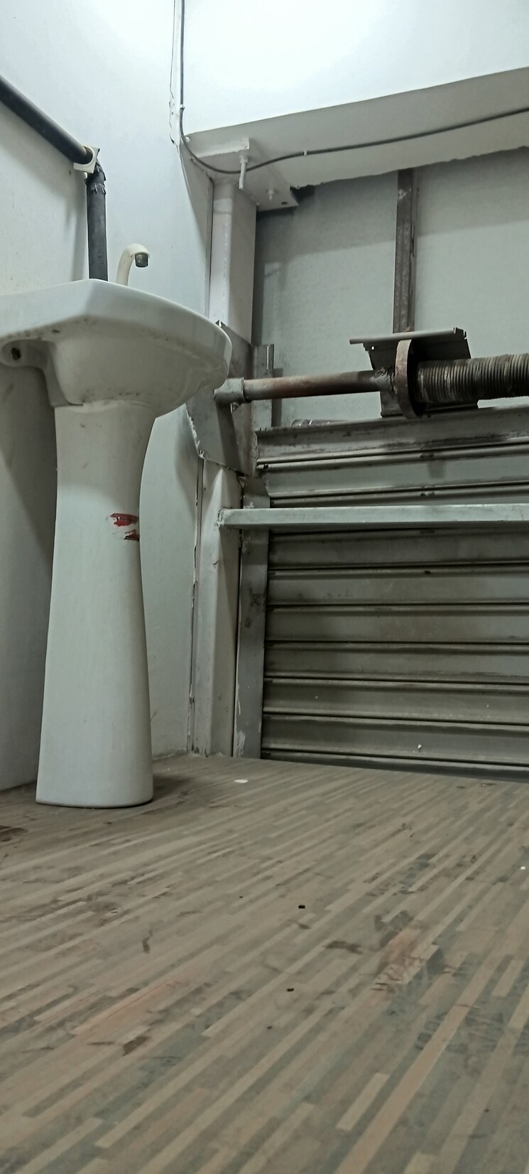 undefined, gaur-city-center Commercial Shop 155 Sq.Ft. In Sector 4 Greater Noida Greater Noida 8747259