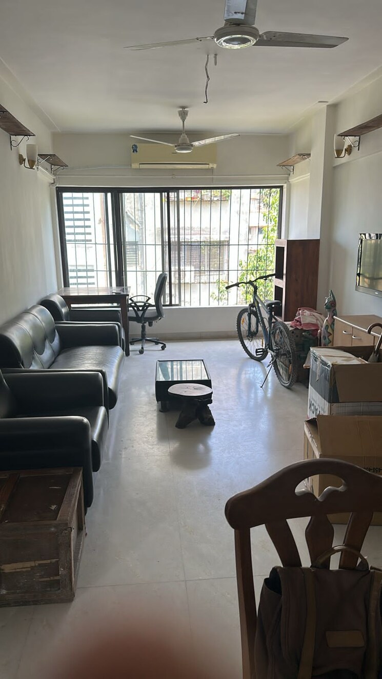 Living Room, bandra west 1 Bedroom 500 Sq.Ft. Apartment In Bandra West Mumbai 8747264