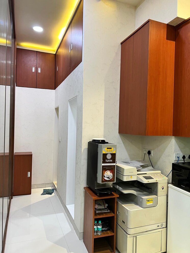 Floor Plan, remi-commercio Commercial Office Space 2100 Sq.Ft. In Andheri West Mumbai 8747265