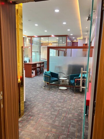 Office Space For Rent in Remi Commercio, Andheri West