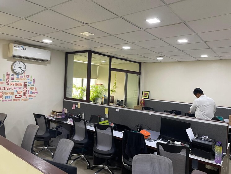 Team Area, the-crescent-business-park Commercial Office Space 1565 Sq.Ft. In Sakinaka Mumbai 8747279