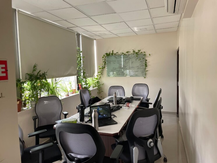 Team Area, the-crescent-business-park Commercial Office Space 1565 Sq.Ft. In Sakinaka Mumbai 8747279