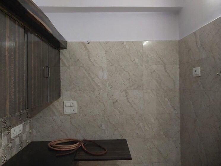 undefined, new ashok nagar 3 Bedroom 750 Sq.Ft. Builder Floor In New Ashok Nagar Delhi 8747313